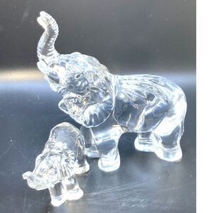 Crystal Elephant Pair 7" Mommy & 3" baby Waterford Vintage  A601 trunks up